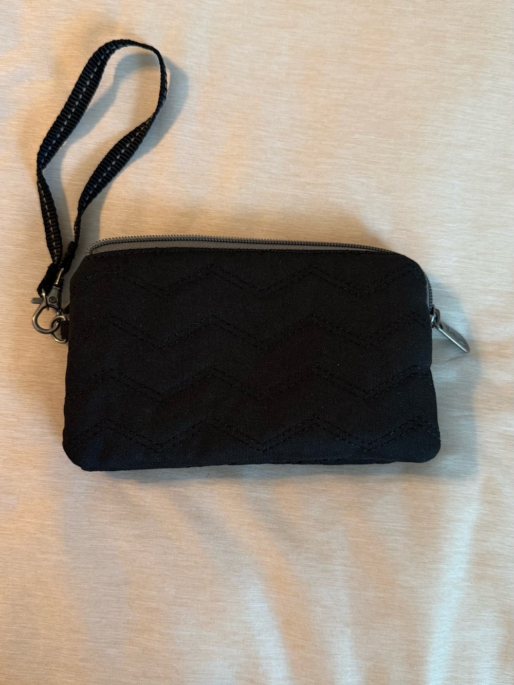 Thirty One - Black Wristlet Wallet